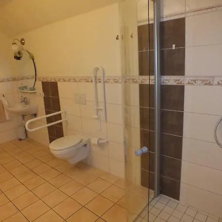 Taubenhof - Gut Guest house Cadenberge